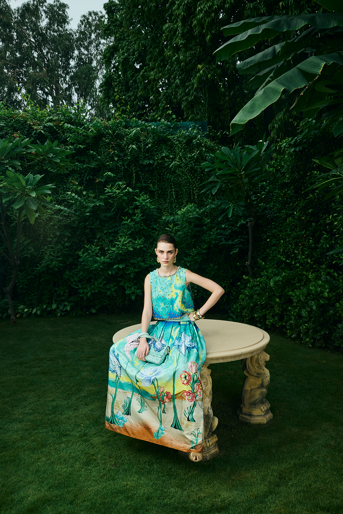 Printed skirt styled as a refined ball party outfit