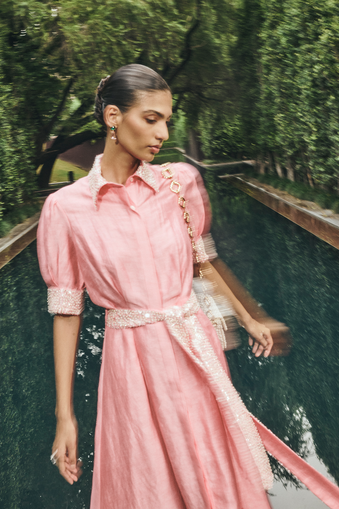 Embellished pink dress designed with delicate beaded collar detail
