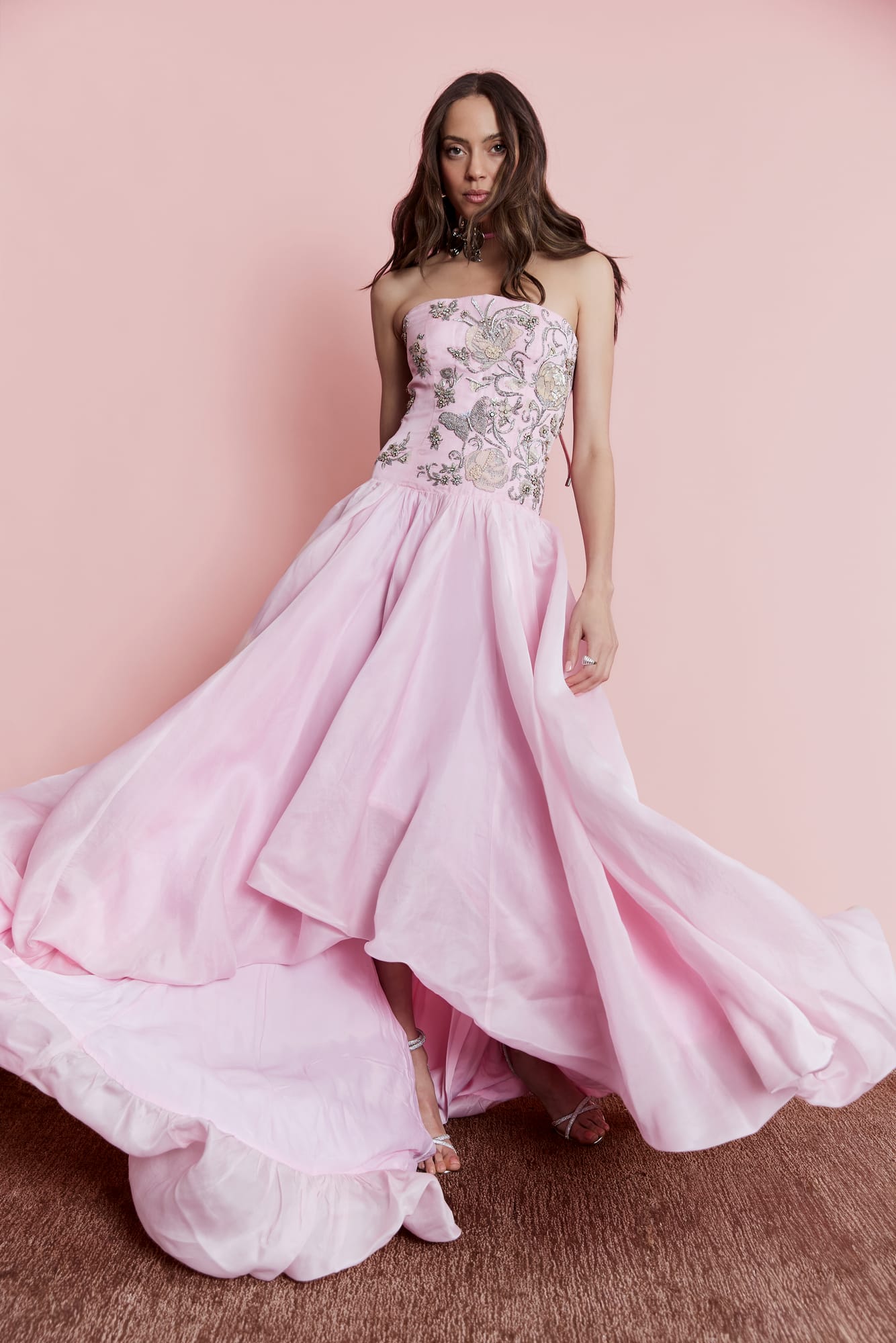 Shimmering floral embroidery dress in pink, luxury gown for artisanal high-fashion red carpet wear