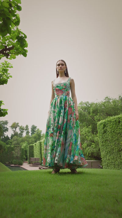 Tropical Rhapsody Printed Gown